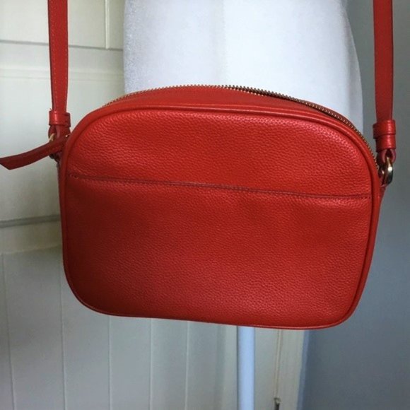 Nordstrom Red Pebble Leather Crossbody Small Dianne Goldtone Hardware - Picture 5 of 16